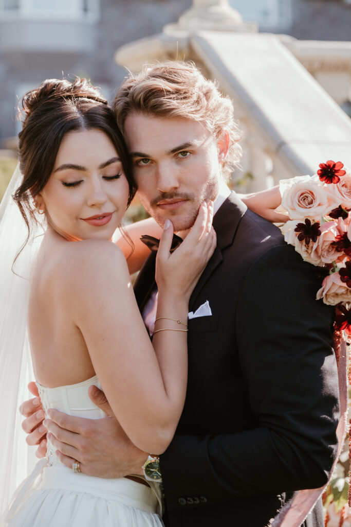 wedding couple at château de michellia