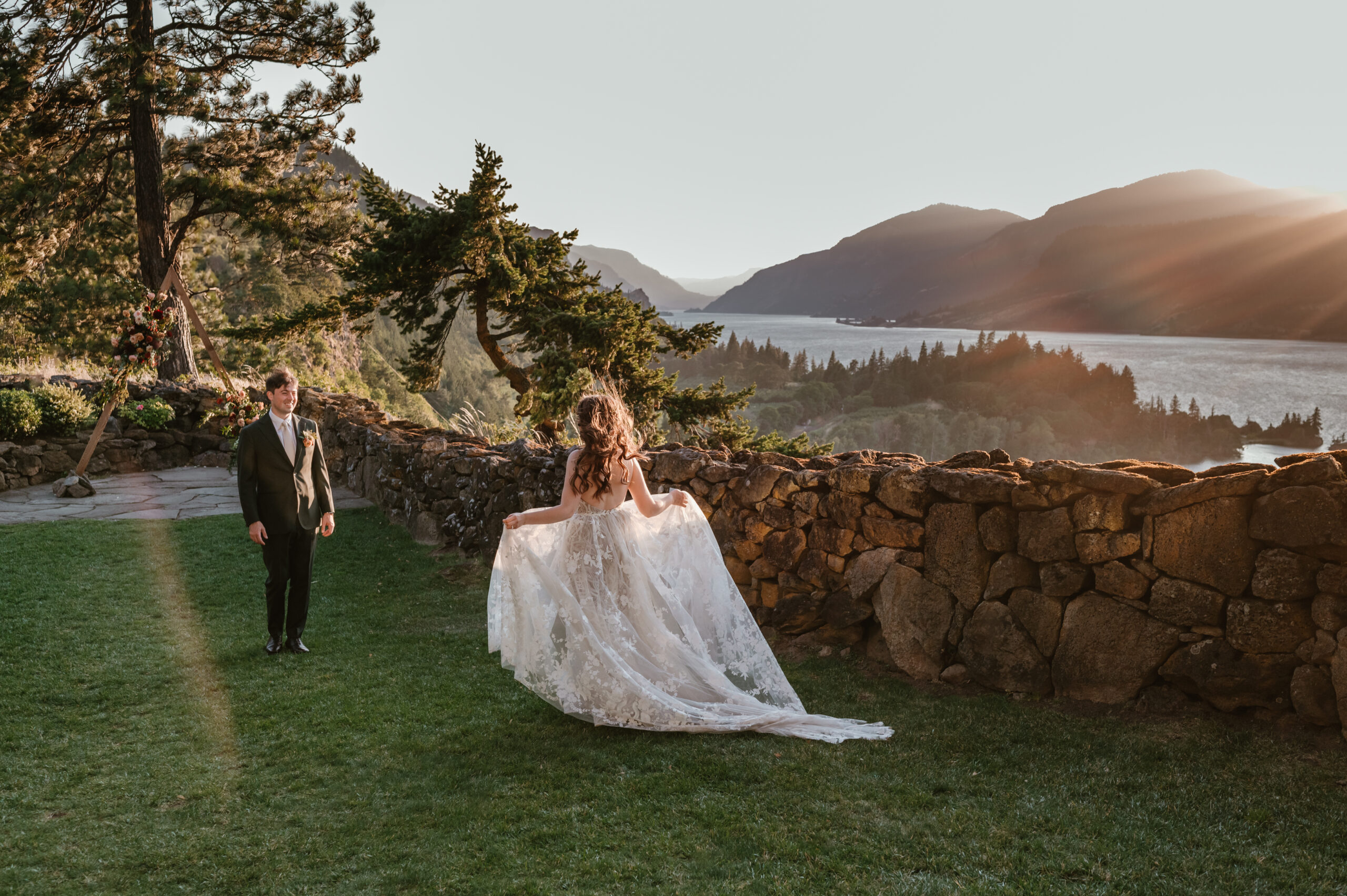 bride running towards groom during sunset portraits in hood river 