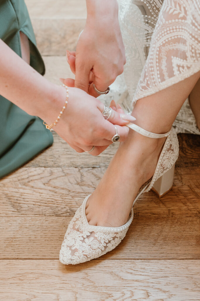 brides shoes