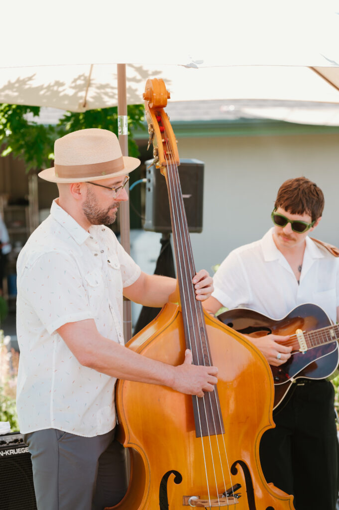 Live Music at a wedding at the orchard in hood River