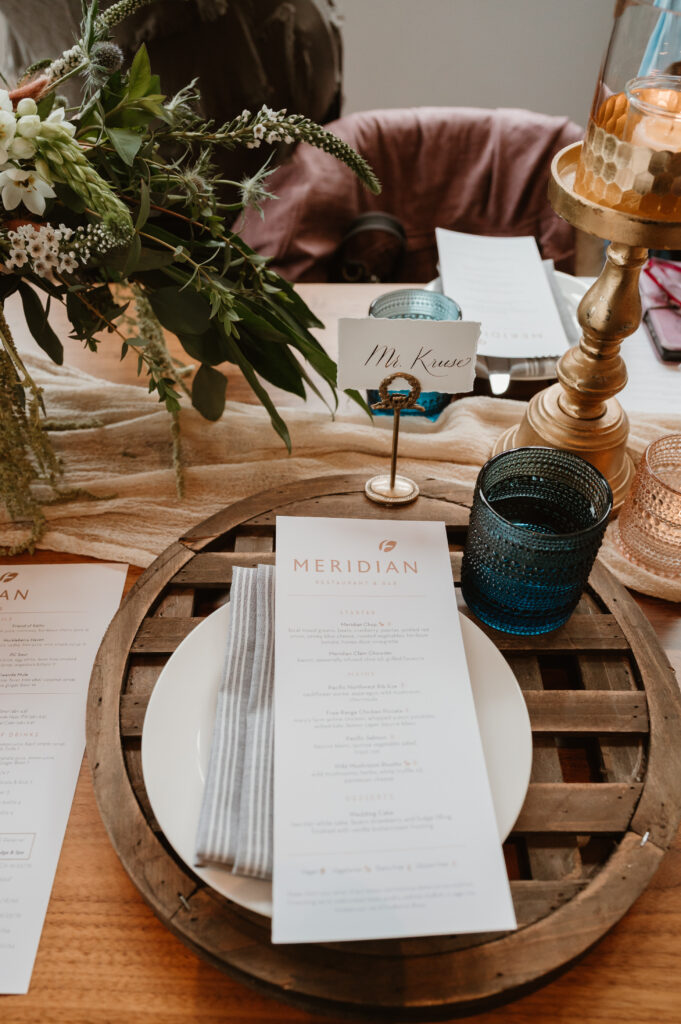 intimate oregon coast wedding reception dinner menu 
